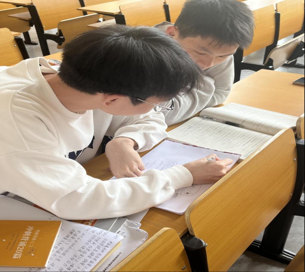 图片10.png